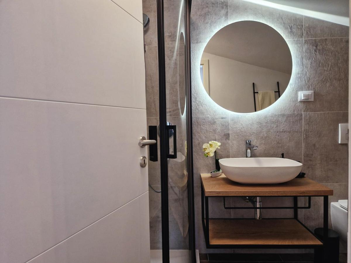 Olivea Luxury Suites Fazana Exterior photo