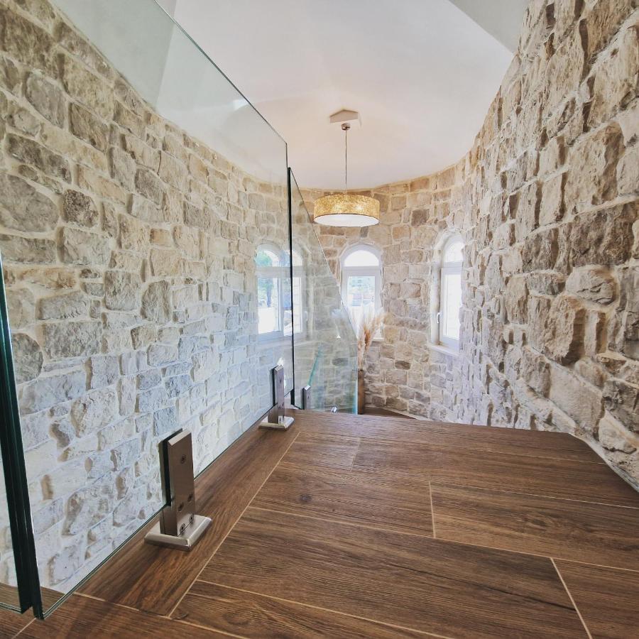 Olivea Luxury Suites Fazana Exterior photo